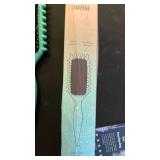 TAZ USA Curl Defining Hair Brush - Mint Green - Retail: $12