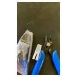OTLOOMTBT 6-In and 5-In 2 PCS Ultra Sharp Compact Wire Cutters with Long Flat Nose Pliers Ideal for Cutting Crafts, Flowers, Plastics, Appliances and Any Clean Cutting Needs Powerful Wire Cutter - Ret