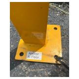 YELLOW METAL BARRIER CORNER FIT - 2’