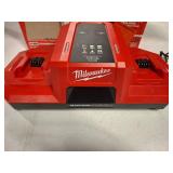 Milwaukee Tool M18 Dual Bay Simultaneous Super Charger
