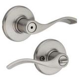 Kwikset Balboa Bed/Bath Door Lever in SN