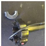 CHENGCHENG Dirt Bike 5 Pin Throttle Twist Grip 5-Wire Interface Throttle Cable Nylon for Talaria Sting MX4MX5 Electric Dirt Bike - Retail: $70