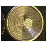 304 Stainless Steel Microporous Colander, 1.5QT Large Capacity with Mixing Bowl For washing vegetables, fruit and rice and for draining cooked pasta(2PC) - Retail: $18