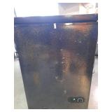 Kismile 3.5 Cubic Feet Chest Freezer - Retail: $179