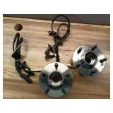 Pack of 2 ,TRQ Front Wheel Bearing & Hub Assembly 4WD with ABS Sensor Compatible with 1998-2000 Ford Ranger Mazda B4000 - Retail: $168