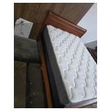 Summit bed w/wooden bed frame