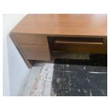 Hon large office desk