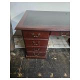 Office desk w/keys