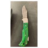 Handcrafted Damascus Steel folding Knife with sheath approx 6.5 inches when open