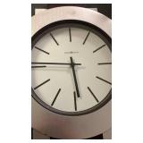 Howard Miller 625279 Bergen 35  Analog Wall Clock used GS80