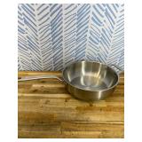 Retails for $200! Made In 5 Qt Stainless Clad Saucier