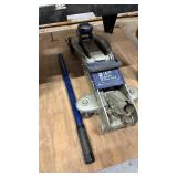 Router table attached to board no router and Hydraulic Trolley Jack