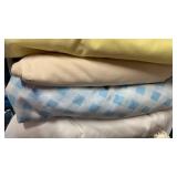 Misc sheets and pillow cases