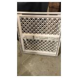 Child/dog gate