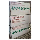Nikko Christmastime Holly Pattern Dinnerware Set