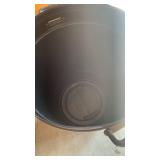 Gott plastic trash can