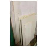 Wooden white shelves 35x18