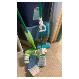Eiteka stick vacuum and floor mops