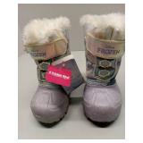 APPEARS NEW - Disney Frozen Light-Up Winter Boots for Toddlers Size 5