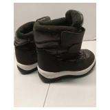Merence Black Winter Snow Boots with Star Soles . Size 23  (6-7) toddler