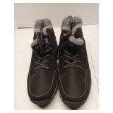 APPEARS NEW - Panelbo Winter Hiking Boots with Fur Lining. Size men