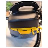 Streamlight 25 Gal  175 HP  Electric Corded  Filter Bag Wet/Dry Vacuum Cleaner  Black with Hose - Retail: $70