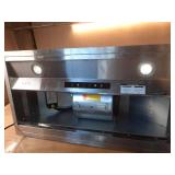 36 inch Built-in/Insert Range Hood 980 CFM, Ducted/Ductless Convertible Duct Stainless Steel Kitchen Vent Hood with 4 Speed Gesture Sensing& Touch Control Panel - Retail: $330