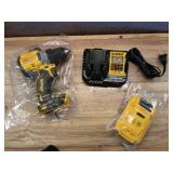 20V XR Lithium-Ion Cordless Brushless 1/2 in. Drill/Driver Kit with (1) 4.0 Ah Batteries and Charger - Retail: $194