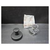 Suction Cup Hooks for Shower, Reusable Towel Hooks for Bathroom, Black 2 pack