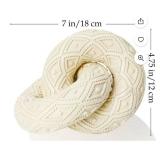BOIHEGU Knot Chain Link for Coffee Table Decor, 2 Link Resin Aesthetic Decor Decorative Chain Knot, Beige Cool Stuff to Put on Shelf, Boho Minimalist Knot Decor for Neutral Home Decor