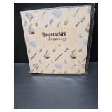 Homecooked Happiness Vintage Recipe Binder 3 Ring, 50 Blank Doubled-Size Cards, 50 Clear Protective Sleeves, 5 Dividers for Recipes Desserts, Bread & Pastries, Main Dishes, Soup & Salads, Appetizers