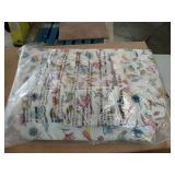 Lug medium tote with trolley sleeve skyliner hummingbird floral
