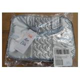 Lug quilted cosmetic case w/top handle- flatbed deluxe- metallic silver - Retail: $25