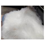 Softlife White Small Faux Fur Sheepskin Throw Rug Fluffy Shag Fur Chair Cover Pad Washable Square Area Rugs for Living Room Bedroom Dorm 20\" x 20\"