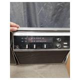 Retro Soundesign AM/FM Stereo System