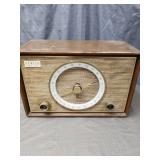 Zenith AM-FM Radio with Circular Dial