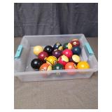 Traditional Pool Ball Set - Mixed Numbered Balls