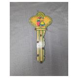 Decorative Dutch Key Holder with Traditional Folk Art