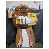 M&M