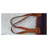 Dooney & Bourke Dillen Double Pocket Pebble Leather Shoulder Bag /coin pouch
