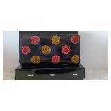 Ambanc Lamb leather Embossed from Australia Trifold wallet black