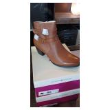 ASSORTMENTS OF BRAND NEW HIGH QUALITY WOMENS SHOE LOT BRAND NEW 50 PAIRS