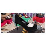 ASSORTMENTS OF BRAND NEW HIGH QUALITY WOMENS SHOE LOT BRAND NEW 50 PAIRS
