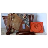 Sharif 1827 Medium size handbag. BROWN