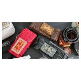 LOT OF ACCESSORIES ITEMS