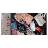LOT OF ACCESSORIES ITEMS