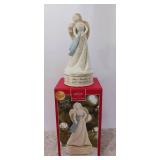 LENOX GIFTS OF GRACE MUSICAL ANGEL FIGURINE REVOLING & MUSICAL BRAND NEW IN BOX