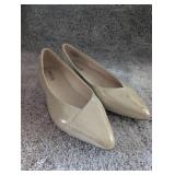 LifeStride Gold Promise Soft System Flats - Size 8.5M