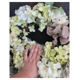 Elegant Hydrangea Grapevine Wreath - 18 in