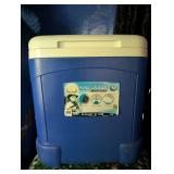Igloo Ice Cube 60-Quart Wheeled Cooler